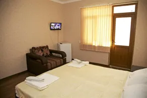 Amina Beach Hotel - Image 3