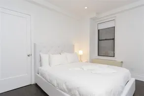 5th Avenue Suites - Image 4