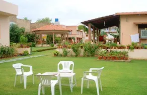 Hotel Honeydews Retreat - Image 4