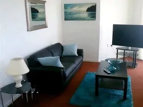 Bay Rooms - Image 3