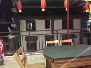 Bendi Renjia Theme Inn - Image 2