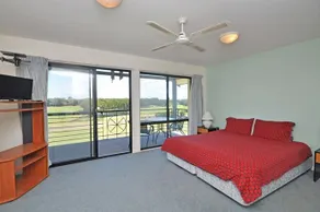 Condo 108 @ Horizons Resort & Golf, stunning course + lake Views - Image 4