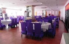 Yindu Business Hotel - Image 2