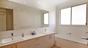 59 Banksia Avenue Coolum Beach - Pet Friendly, Linen included, 500 BOND - Image 4