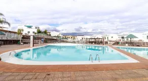 Flatguest Einstein + Pool + BBQ + 2 Bdr - Image 2