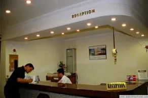 Side Center Hotel - Image 2