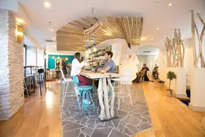 Auberge Flora - Image 2