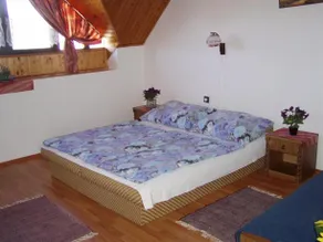 Simon Apartmanház Zamárdi - Image 5