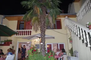 Hostel David - Image 2