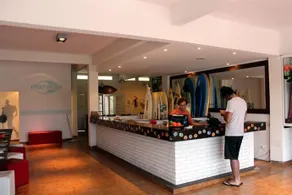 La Maquinita Surf Hostel Bar & Restaurant - Image 2