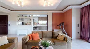 Country house in nature - Image 3