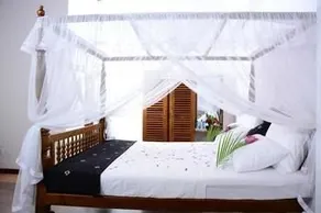 Yoho Alawathugoda - Image 1