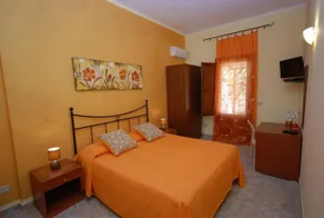 B&B Pineta sul Mare - bb economico Riserva dello Zingaro, con camere vicino il mare - Image 4