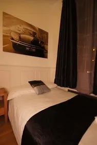 Covent Garden Townhouse - Image 3