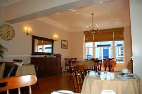 Hildebrand Guest House - Image 2