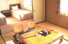 Urabandai Goshikinuma Hotel - Image 2