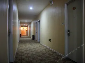 Snail Express Hotel - Image 4