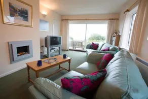 Sea Meads Holiday Homes - Image 3
