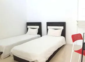 Marley Guesthouse - Image 5