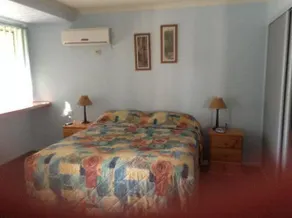 Redcliffe Holiday Let - Image 3