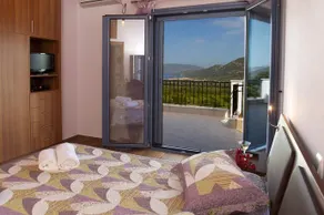 Sunrise Villa - Image 4