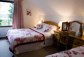 Valley View Country House Bed & Breakfast - Image 5