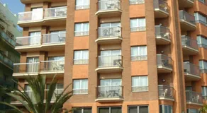 Apartamentos Blanco y Negro Lloret de Mar - Image 2