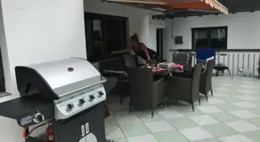 Apartamento vacacional apto para niños con terraza y barbacoa - Image 2