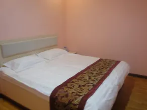 No. 18 Comfort Hotel - Image 5