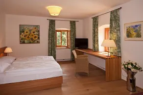 Gästehaus Schloss Bernau - Image 5