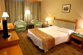 Guoerzhao Hotel - Image 4