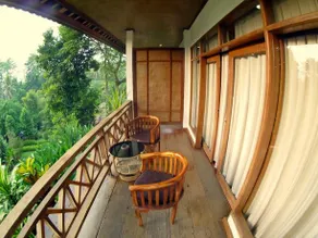 Yeh Panes Hot Spring Resort - Image 4