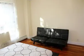 East 120th Suites - Image 3
