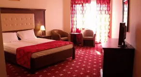 Hotel Sandoria - Image 4