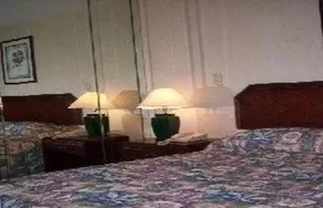 Metro Motel - Image 4