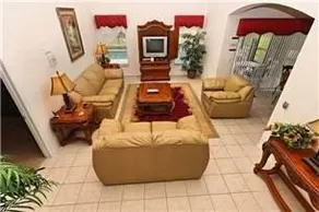 Seasons 5 Bed / +3 Bathrooms Home - Image 4