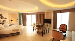 Sanya Phoenix Island Royal Mansion - Image 5