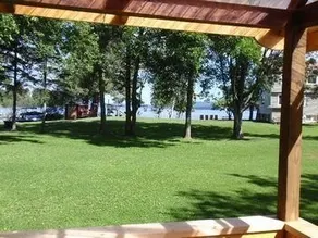 Bonnechere Lodge - Image 4
