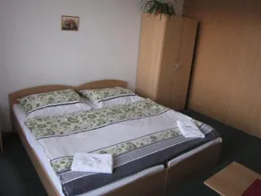 Hotel Probe - Image 4