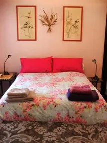 Tuliptree Cottage Bed and Breakfast - Image 3
