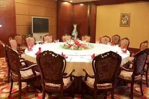 Changle Hot Spring Hotel - Image 2