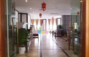 Shilin Liangyuan Hotel - Image 2