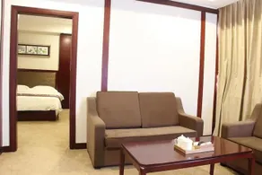 Platinum Holiday Hotel - Image 2