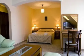 Family Hotel Zora - Image 5