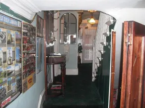 Marian Guest House - Image 5