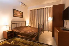 Hatzomet ApartHotel - Image 2