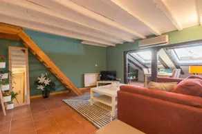Friendly Rentals Prado IV - Image 2