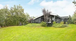 Wonderful holiday home with terrace | Pet-friendly - Image 3
