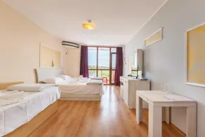 Akladi Family Hotel - Image 5