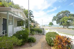 Gladstone Accommodation Centre - Image 2